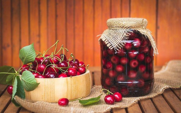 Компот от вишни FIORRE