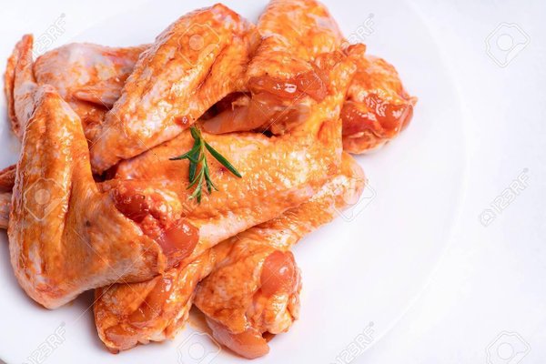 Мариновани пилешки крила МЕСНИ ИЗКУШЕНИЯ