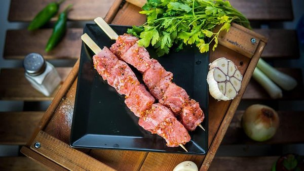 Свински шишчета от врат мариновани